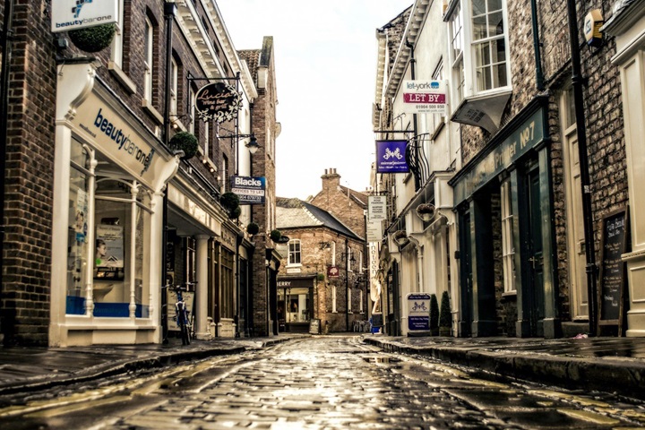 尋找最好用的男士洗發(fā)水？REACHAM銳琛滿足您的高要求